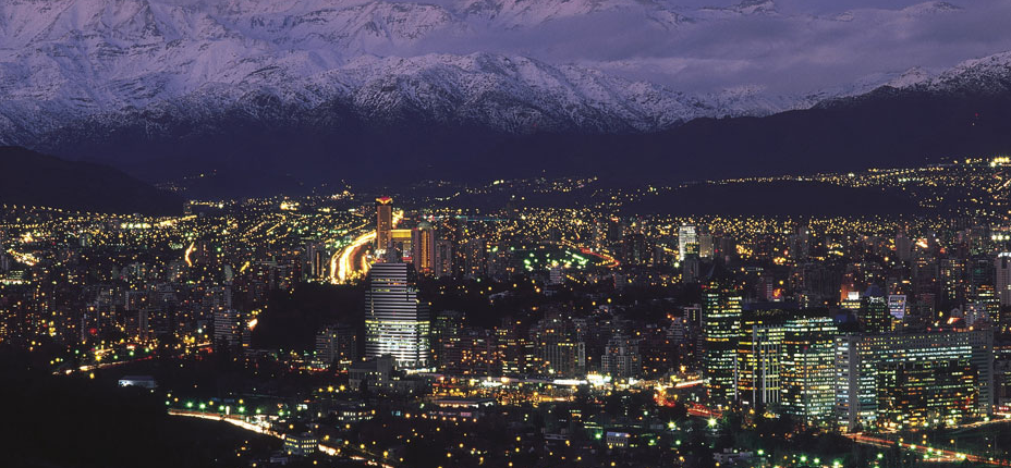 Santiago_at_night